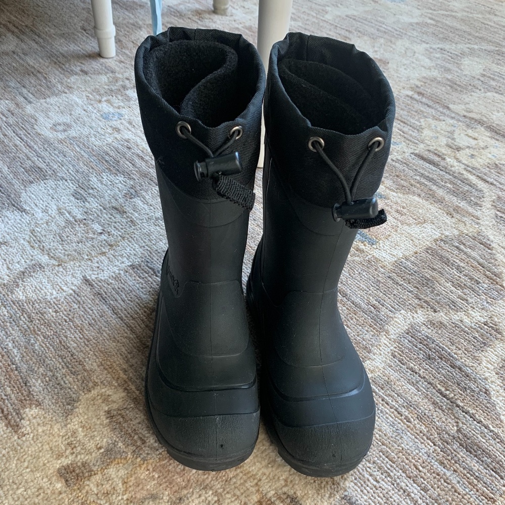 Kamik Kids Snow boots size 1